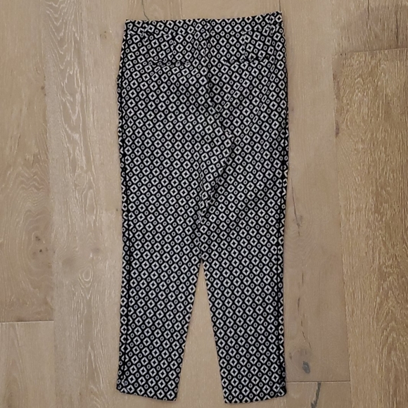 Black patterned pants - Picture 2 of 7